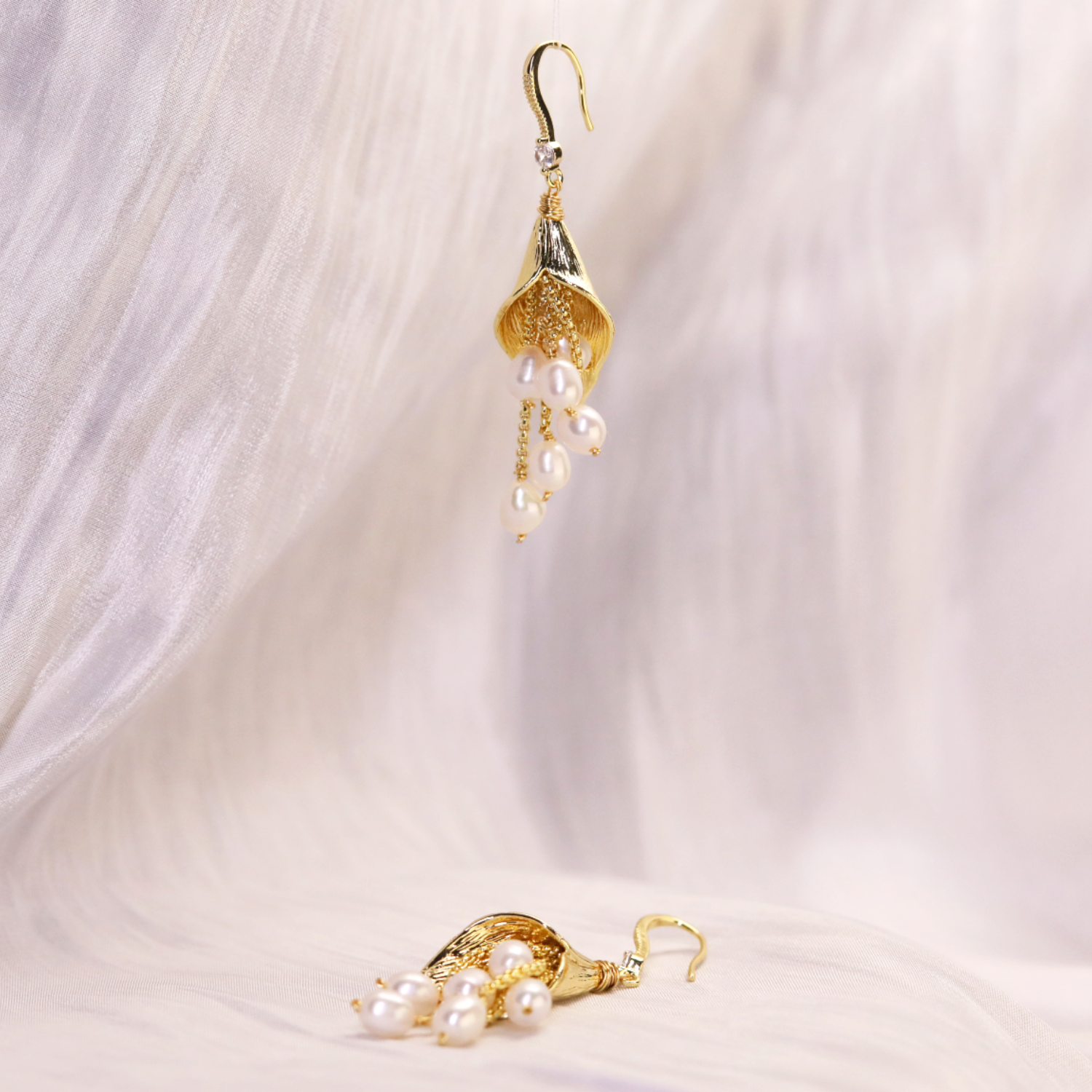 Lily Cascade Pearl Earrings