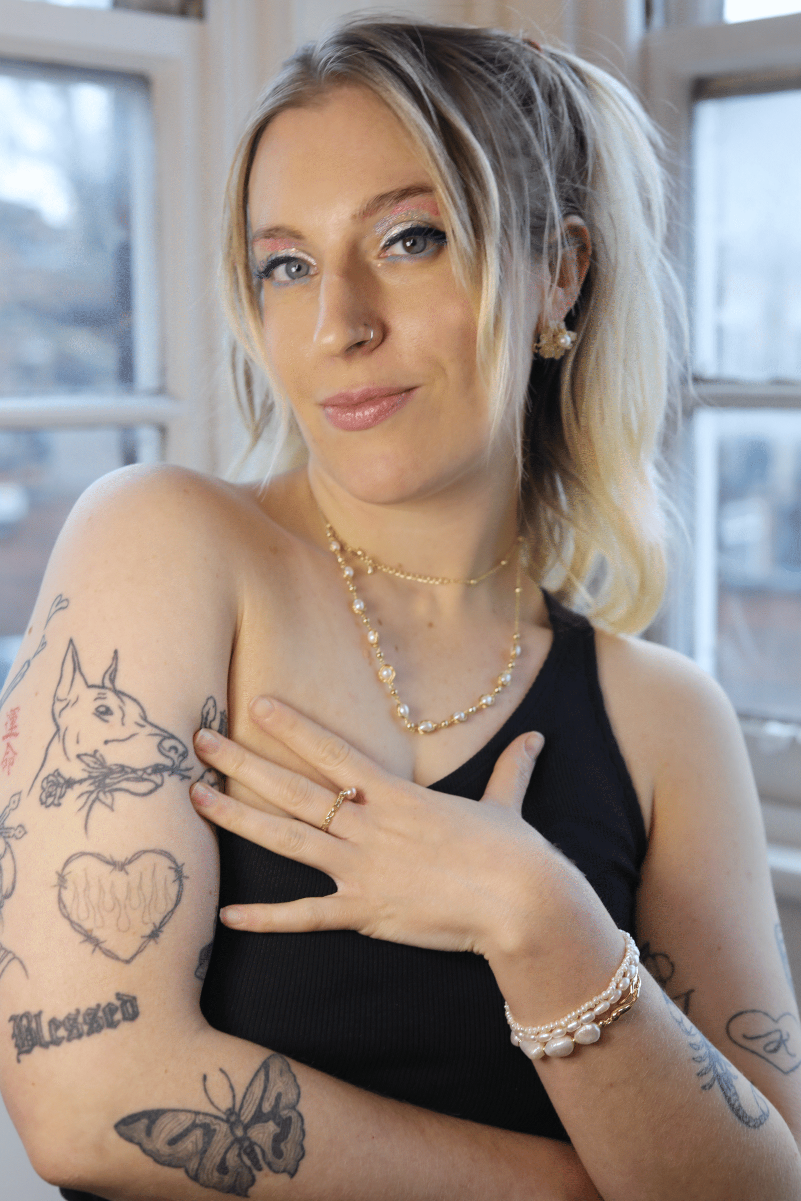 Luna Drop Pearl Ring - Image 2